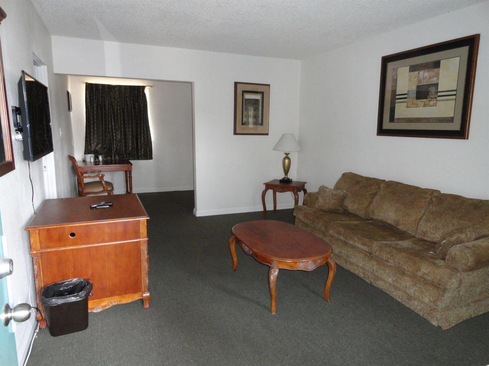 Travel Inn Los Angeles Exterior photo